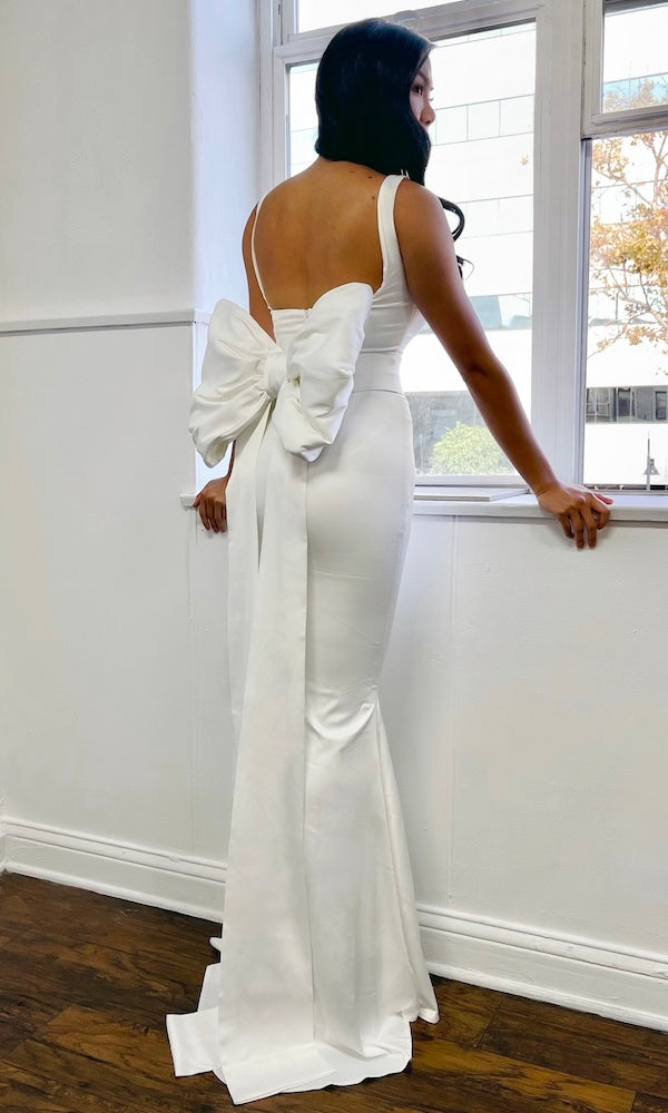 Angelina Oversized Bow Gown- White