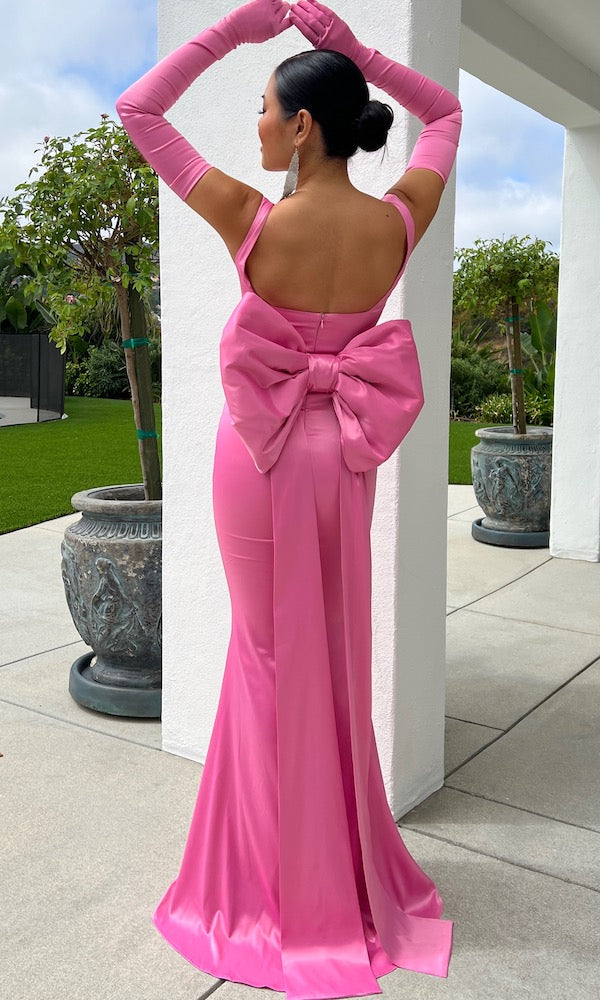 Angelina Oversized Bow Gown- Candy Pink