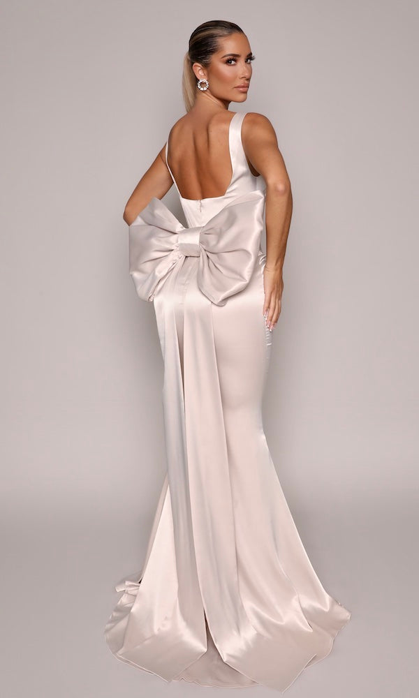Angelina Oversized Bow Gown- Champagne